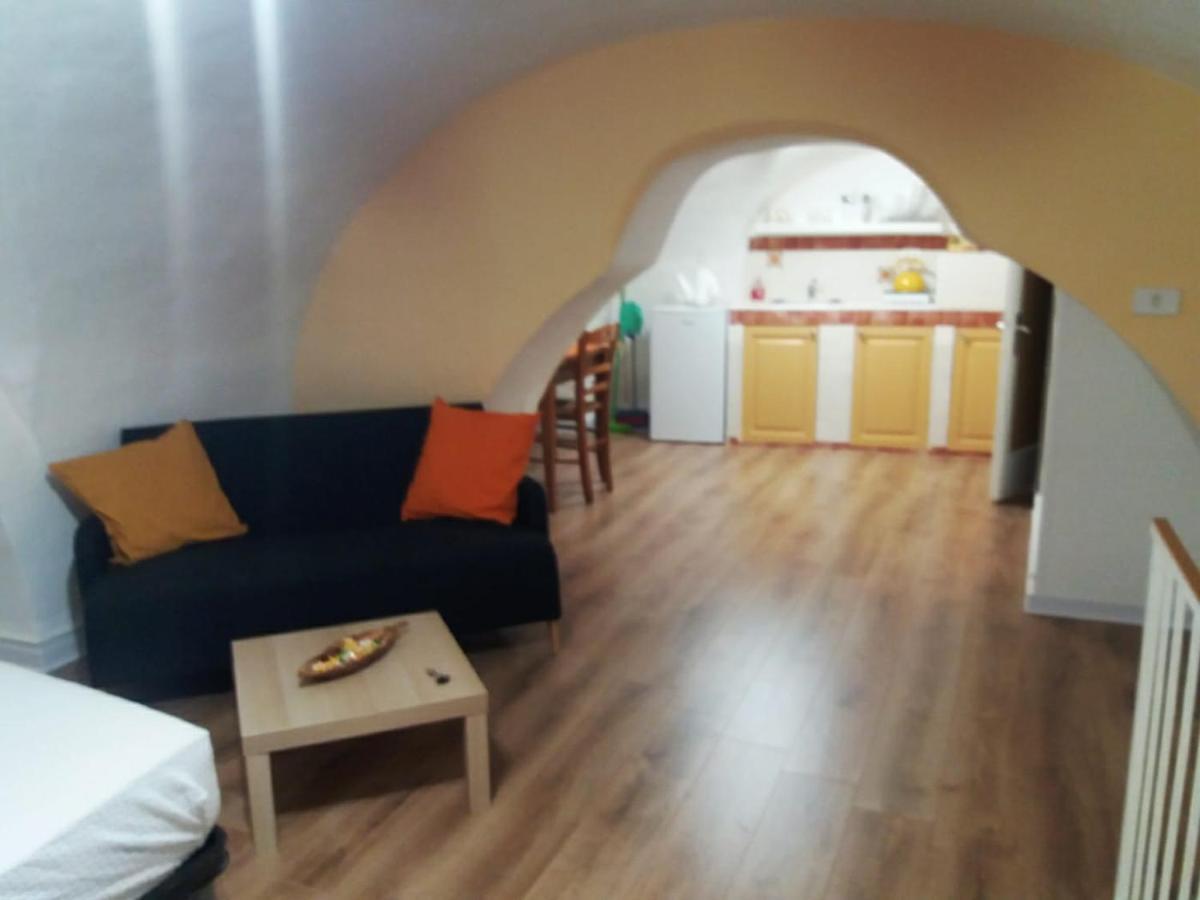 Tania'S House Apartman Catania-Fontanarossai nemzetközi repülőtér Kültér fotó